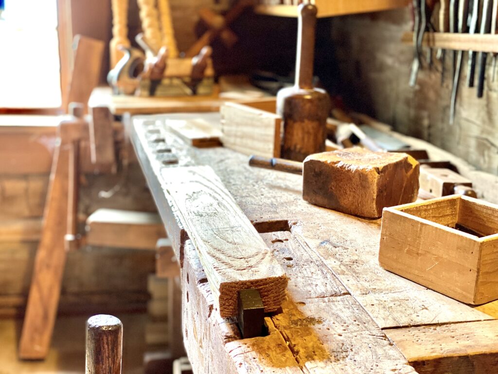 Choosing The Right Workbench For Your DIY Projects